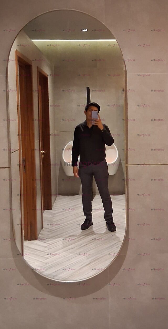 FOTOS DE HOMBRE RESPETUOSO PARA COMPLACERTE CON 20 CM DE AMOR PURO