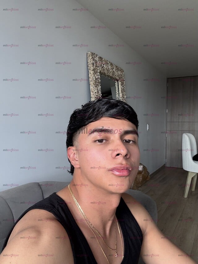 FOTOS DE JOVEN, ATLÉTICO Y MUY COMPLACIENTE, ESCRÍBEME Y HAGAMOS QUE SUCEDA