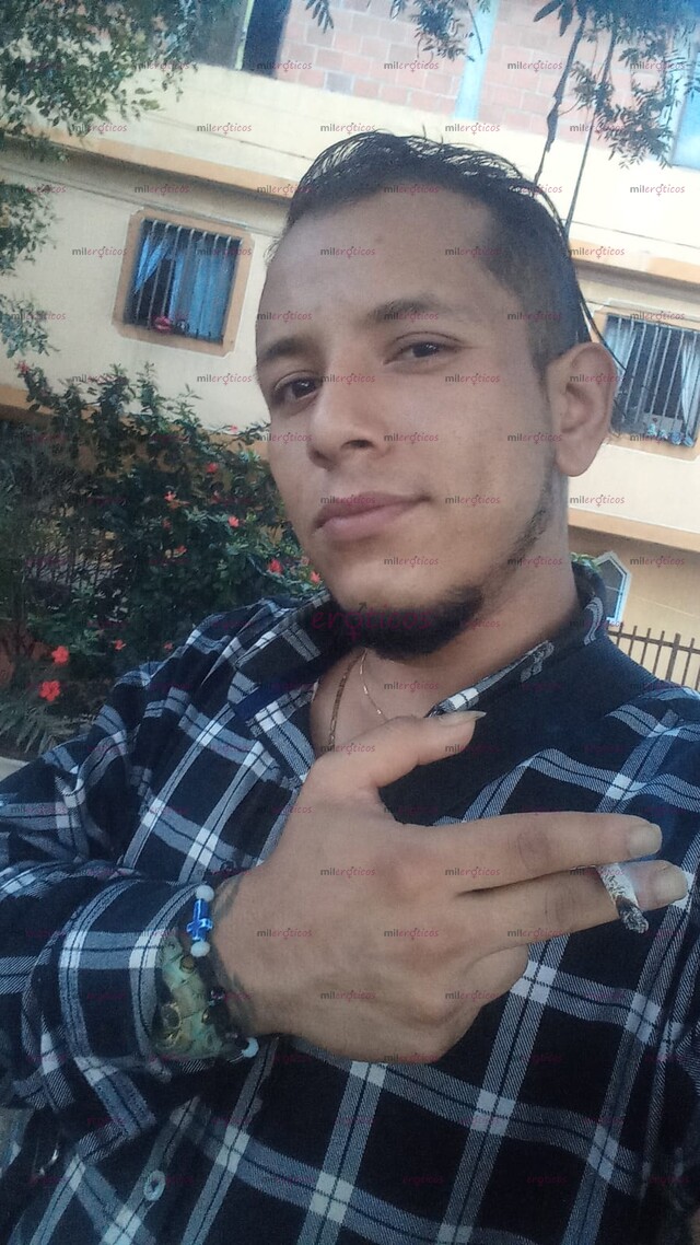 FOTOS DE HOLA SOY JUAN AGO REALIDAD TU FANTASÍA TE ENCANTARÁ MI VERGA