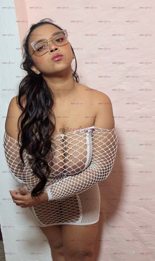 FOTOS DE PRIMERA VEZ EN LA CIUDAD; EVA MORENA COMPLACIENTE; EDUCADA Y DISTINGUIDA APTO UN