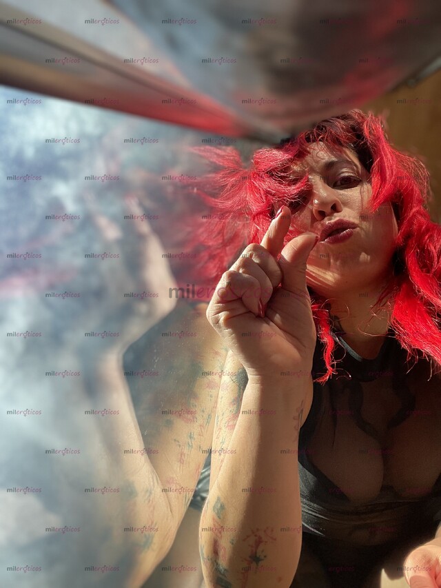 FOTOS DE DEJATE ABSORVER POR LA LUJURIA DE UNA DIOSA PUNK