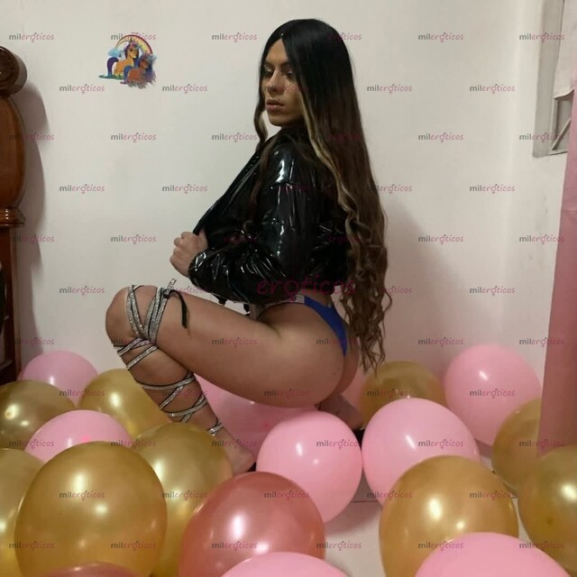 FOTOS DE DISPONIBLE FIESTERA CON APTO CON PARQUEADERO 24 7