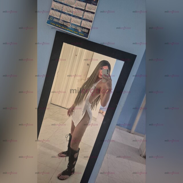 FOTOS DE DISPONIBLE FIESTERA CON APTO CON PARQUEADERO 24 7