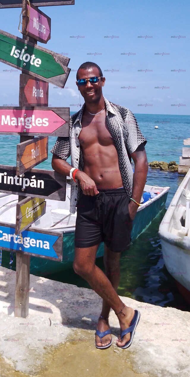 FOTOS DE HAGO MASAJES RELAJANTES CUERPO COMPLETO Y CON FINAL FELIZ SI LO DESEAN.