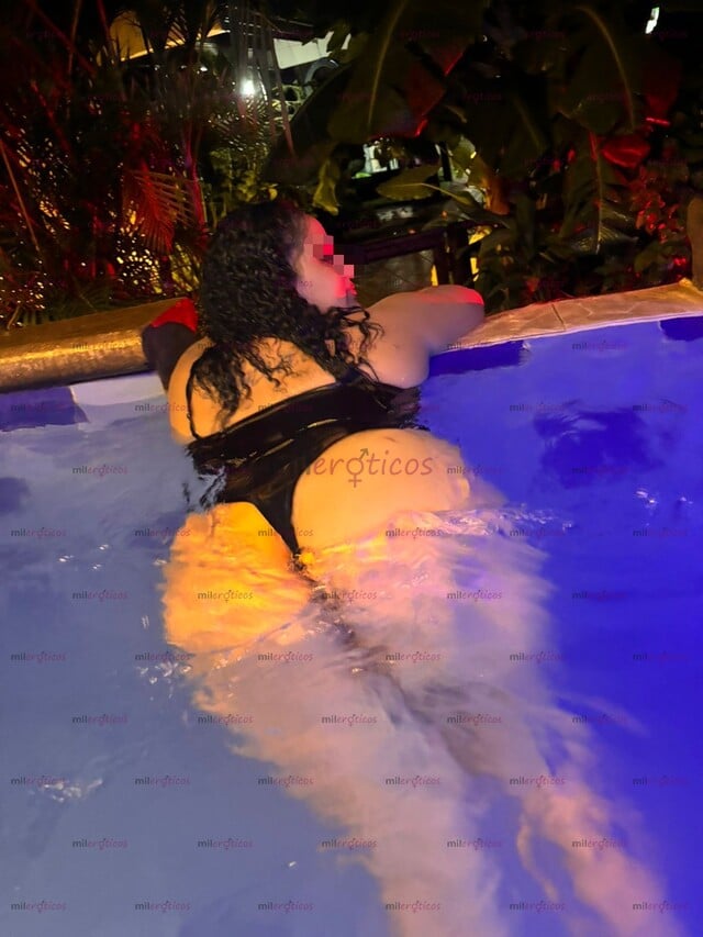 FOTOS DE HOLA MIS AMORES, SOY TU REINA HERMOSA, DISPUESTA A COMPLACERTE
