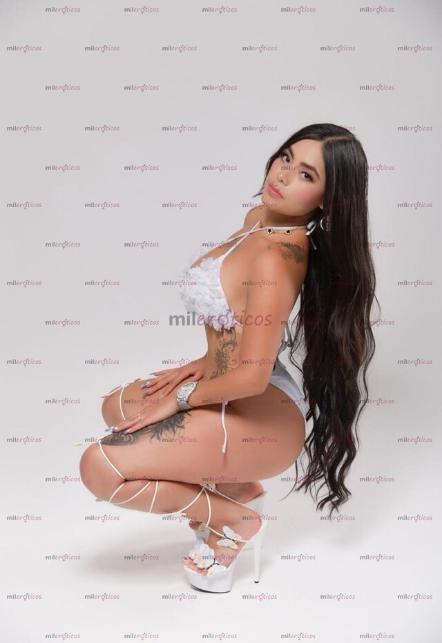 FOTOS DE AMOR SOY UNA JOVEN Y SEXI COLOMBIANA VIP DE CABELLO LARGO Y CURVAS SENSACIONALES