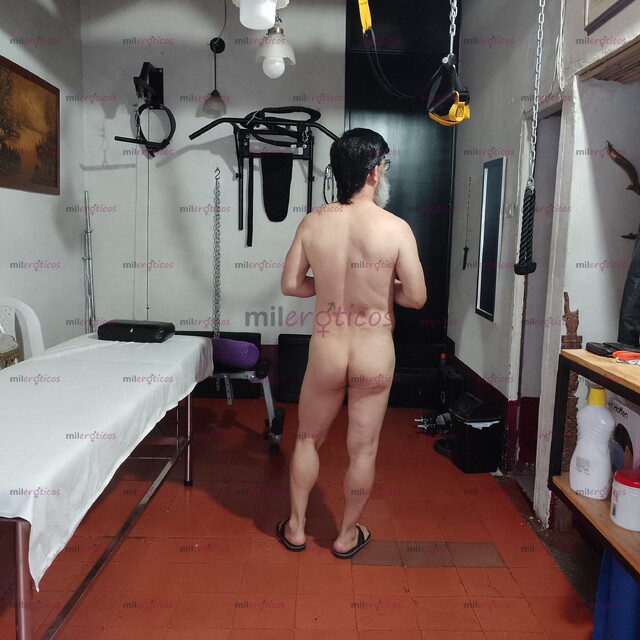 FOTOS DE CLUB DEL MASAJE EROTICO PROFESIONAL NUDISMO VARONIL SOLO ACTIVOS Y VERSATILES MD