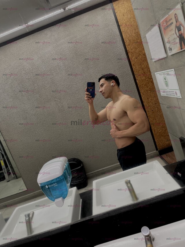 FOTOS DE CHICO FIT COMPLACIENTE CUMPLE TUS FANTASÍAS CONMIGO