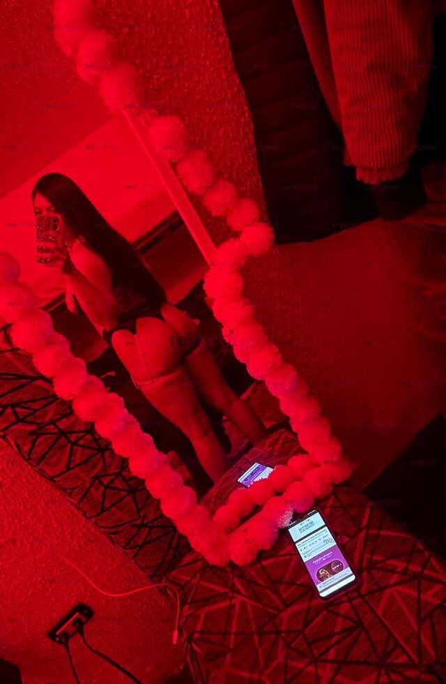 FOTOS DE HOY NO ESTA MI NOVIO , QUE DICES? NOS PORTAMOS MAL ?