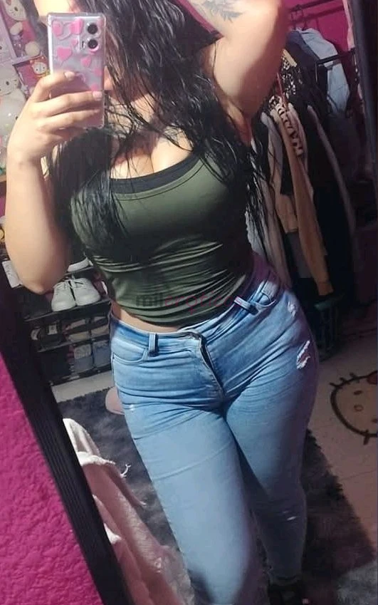 Consuelo 25 anos ago salidas a domicilio y encuentros en moteles servicio privadoincluye sexo oral al natural sexo vagina y full anal sin condon baile...