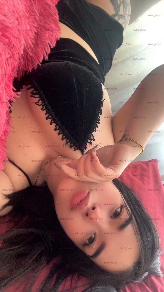 FOTOS DE ANDREA COMPLACIENTE Y APASIONADA ME ENCANTA LO MASOQUISTA DISFRUTE DE AMBOS