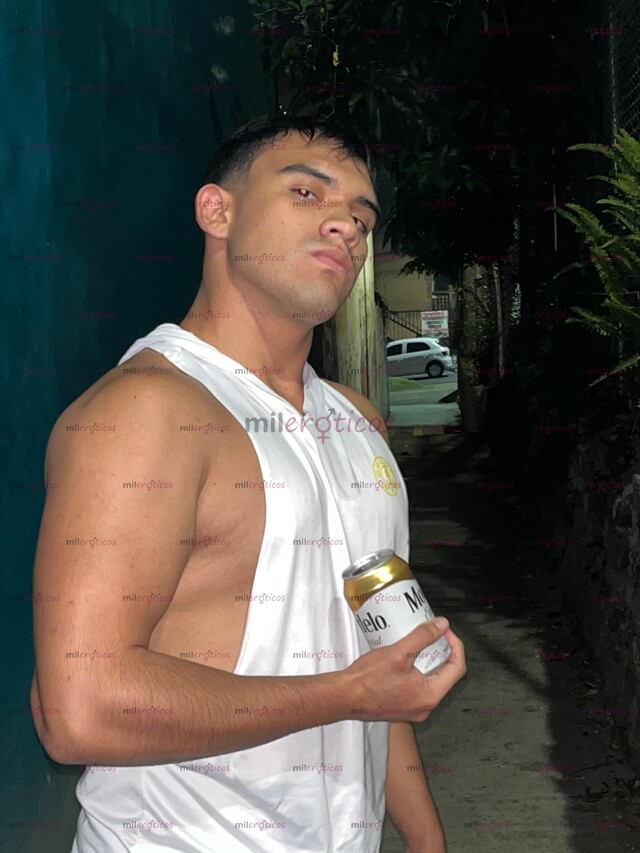 FOTOS DE HOLA SOY TONY UN JOVEN HETEROSEXUAL QUE BUSCA GOZAR Y DIVERTIRSE SEXUALMENTE