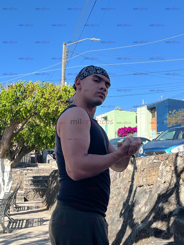FOTOS DE HOLA SOY TONY UN JOVEN HETEROSEXUAL QUE BUSCA GOZAR Y DIVERTIRSE SEXUALMENTE