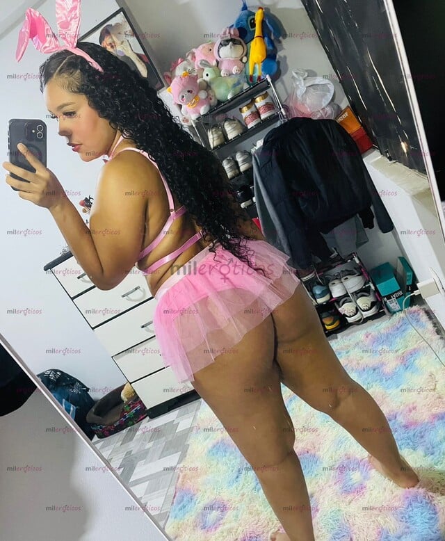 FOTOS DE SOLO PARA CLIENTES VIP ATRÉVETE A ESCRIBIRME Y TE ASEGURO UN RICO SEXO BB
