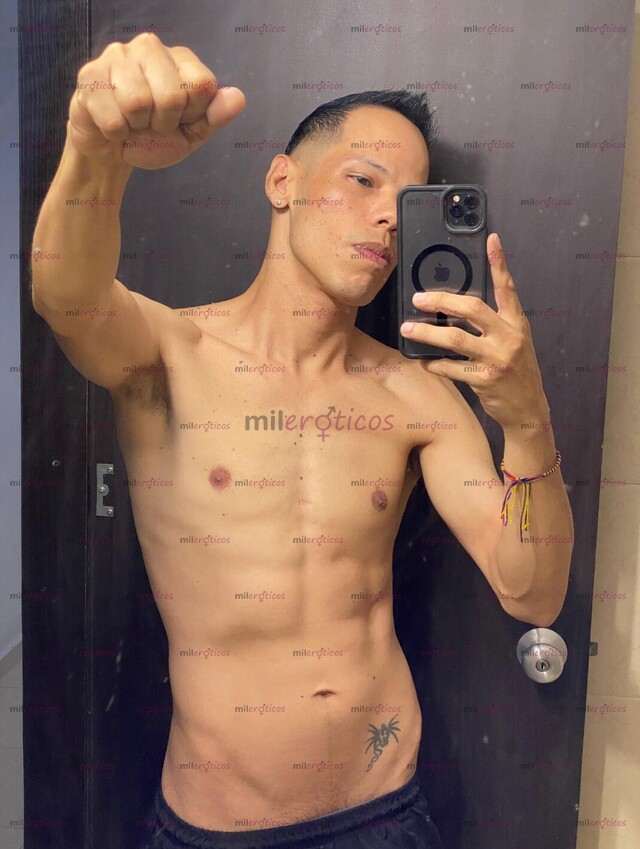 FOTOS DE DOY DURO, GRUESA COMO LE GUSTA, DOMINANTE Y DETONADOR