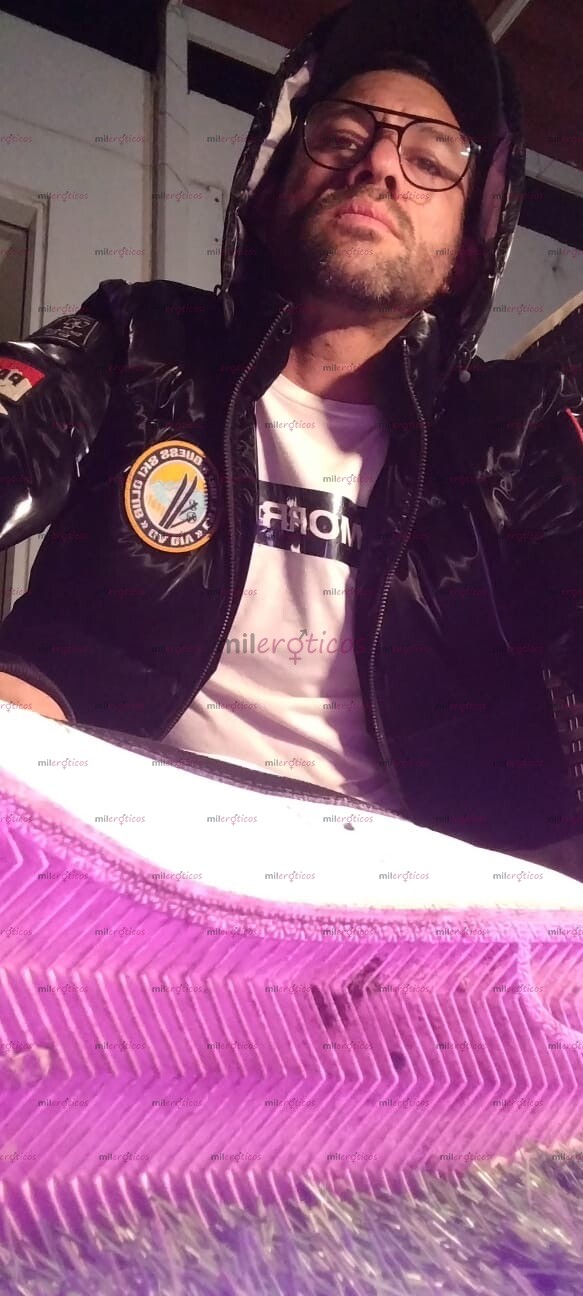 FOTOS DE HOLA, SOY ADRIÁN CON GANAS DE COMPLACERTE