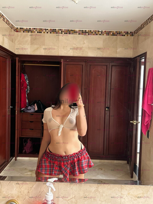 FOTOS DE ARRECHA UNIVERSITARIA MUY COMPLACIENTE DE 19 AÑOS