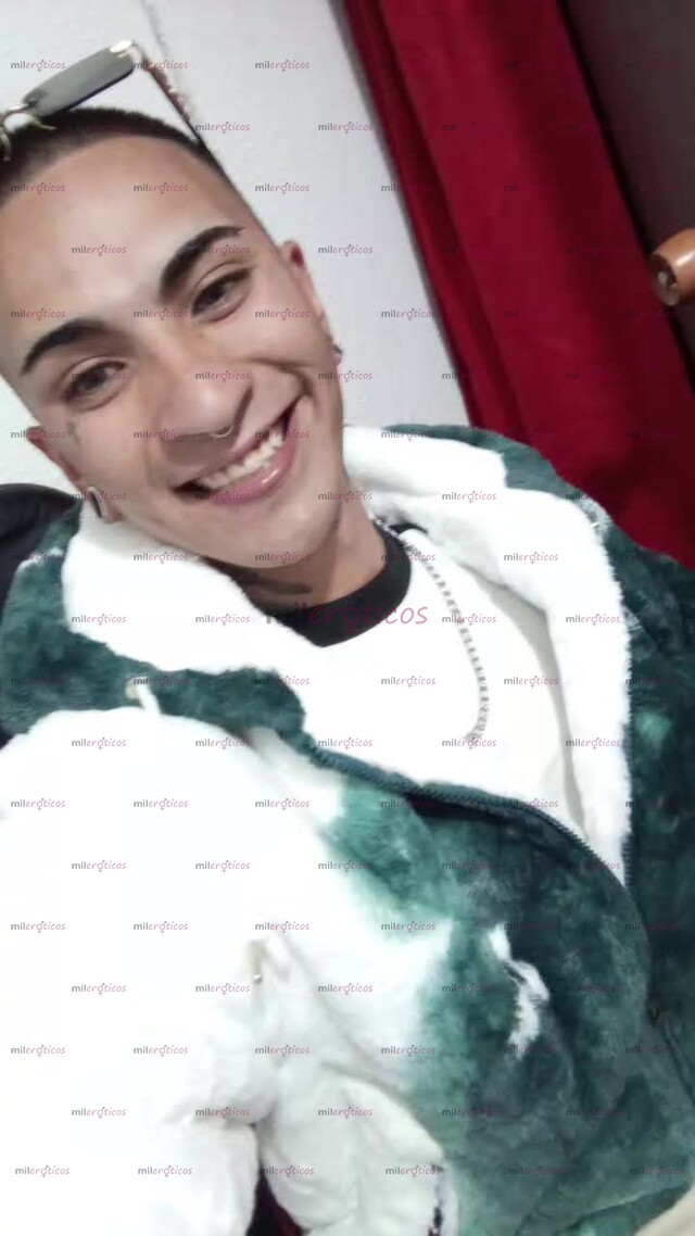 FOTOS DE PASIVO SERIO CON GANAS DE FOLLAR COMPLACIENTE