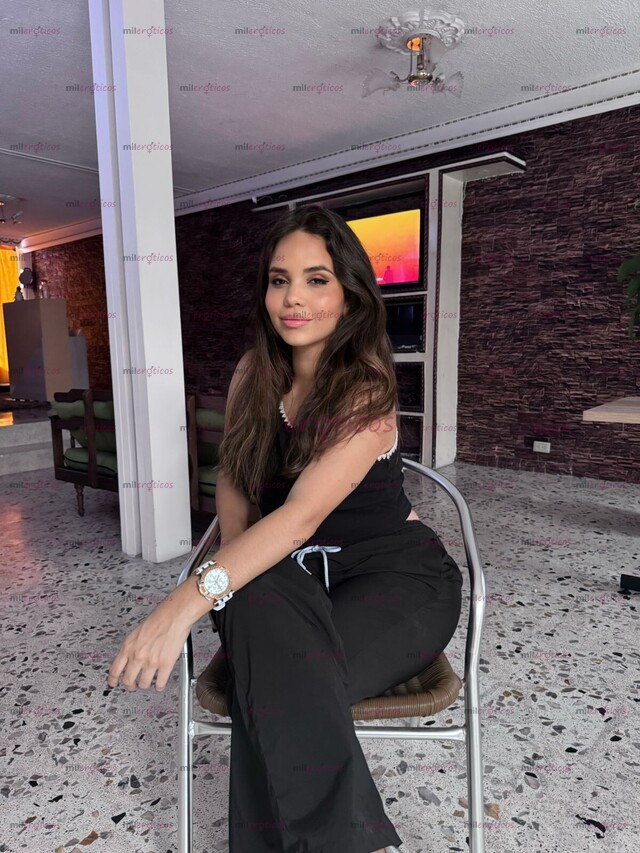 FOTOS DE DEJATE GUIAR POR CAROLINA EN UN RITUAL DE RELAJACIÓN!!