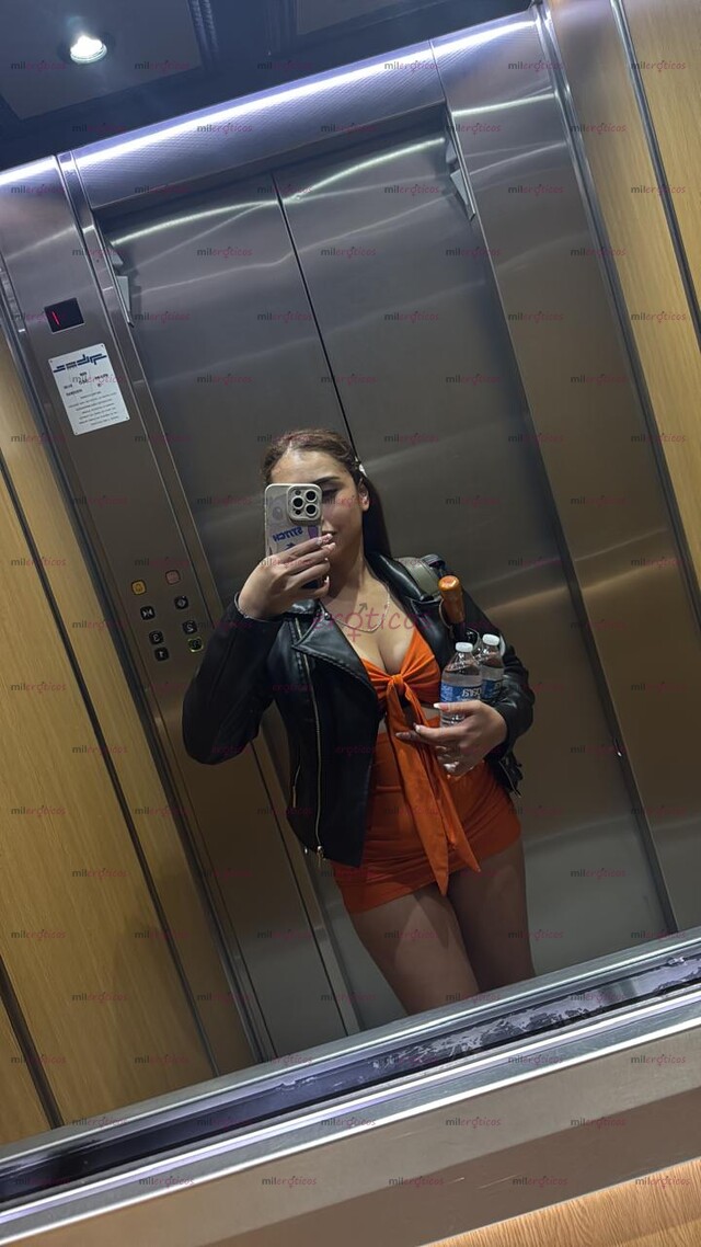 FOTOS DE SEXI NIÑA UNIVERSITARIA LISTA Y LIMPIA PARA TI MI AMOR LLÁMAME 24 7
