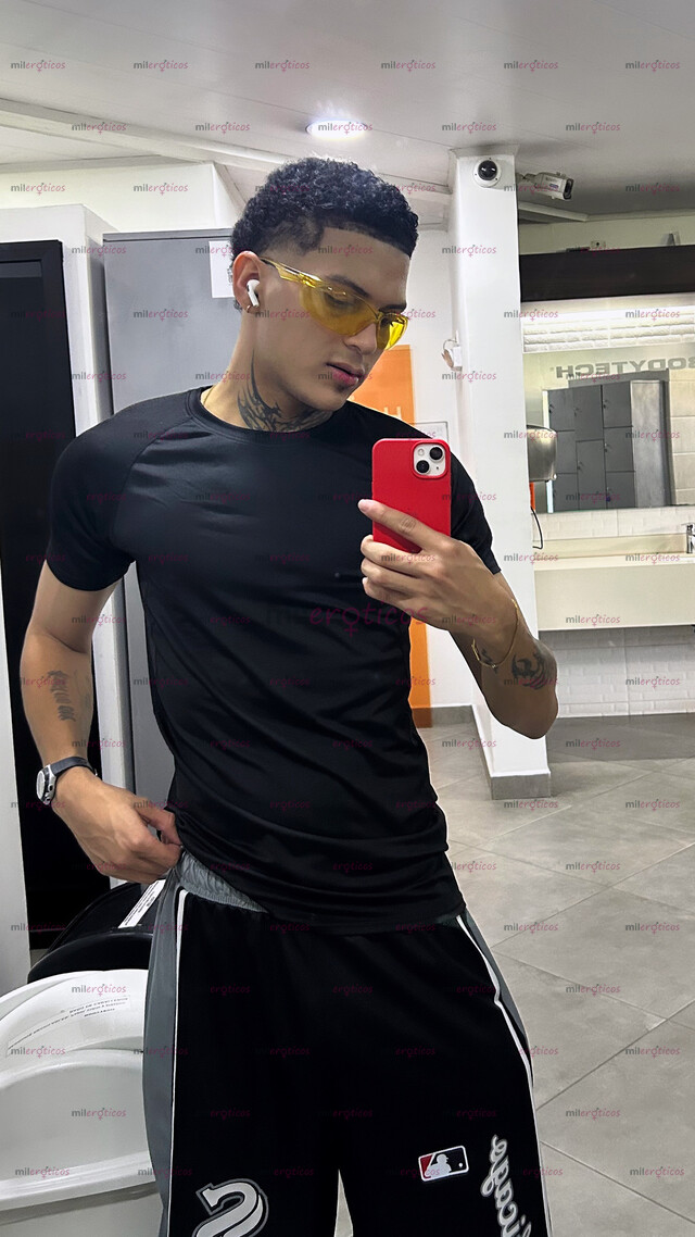 FOTOS DE VERSÁTIL VERGON MASCULINO CON LUGAR DISPONIBLE 24 HORAS