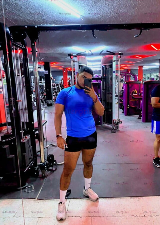 FOTOS DE CHICO ATRACTIVO DISPUESTO A DARTE EL MEJOR SERVICIO QUE MECERES 5625209814