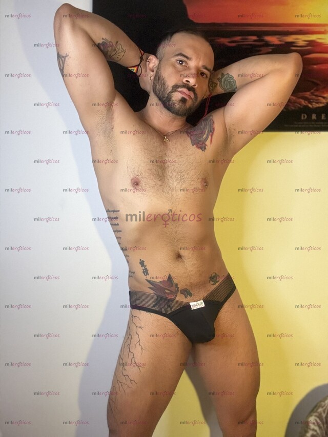 FOTOS DE COLOMBIANO ACTIVO, CHICO COMPLACIENTE, CON LUGAR PARA ENCUENTRO