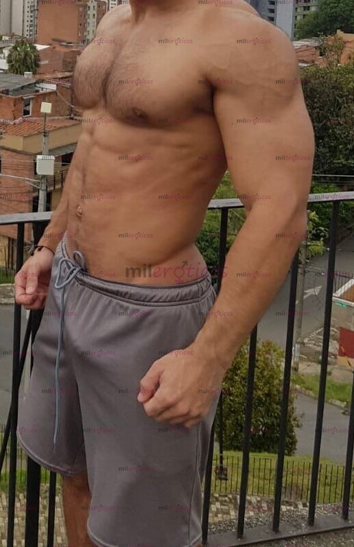 FOTOS DE SOLO POR HOY. NUEVO ATLÉTICO PASIVO. SEXO YA ?