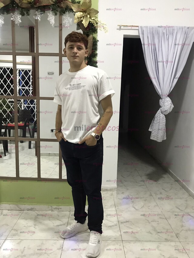 FOTOS DE JOVEN SABROSO EN LA CIUDAD, DISCRETO Y COMPLACIENTE CONTÁCTAME Y DISFRUTA