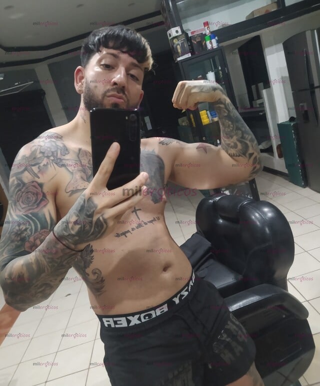 FOTOS DE CUBANO GÜERO 1.80 CON TATUAJES EXÓTICOS VIBE LA EXPERIENCIA SOLO MUJERES