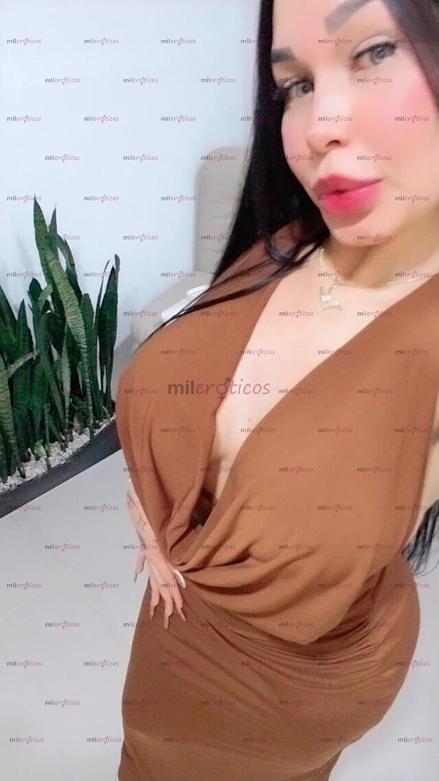 FOTOS DE MI NOMBRE ES SOFÍA, SOY COLOMBIANA, DE PIEL BLANCA Y PRESENCIA DELICADA.