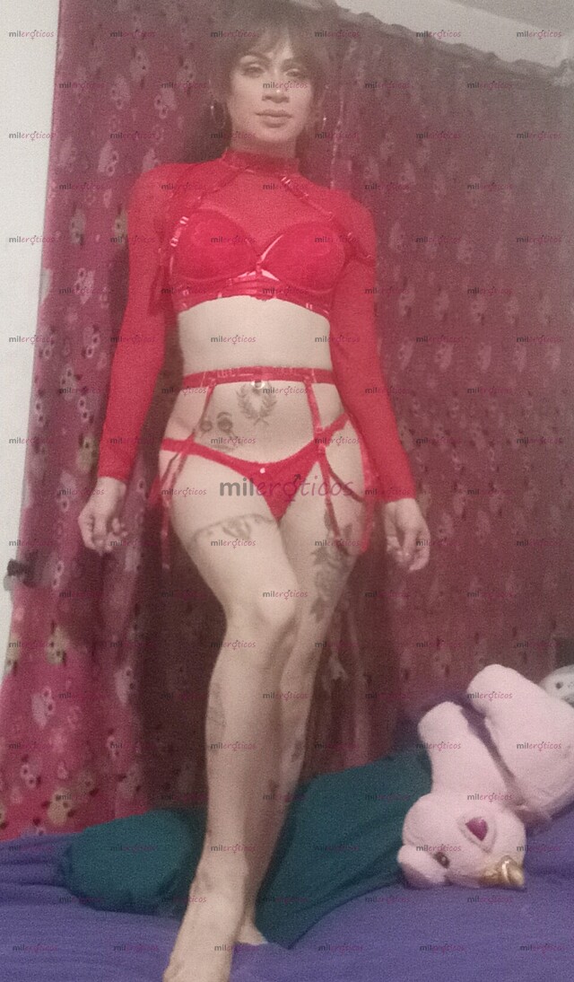FOTOS DE SOY TODO LO QUE NECESITAS PARA SACIAR TU SED DE PLACER, FANTASÍAS Y DESEOS