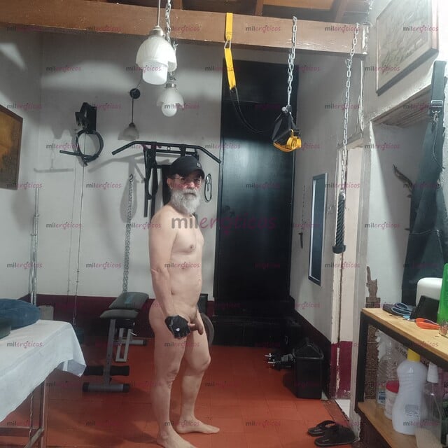 FOTOS DE MASAJES PROFESIONALES NUDISMO DIDO LOPEZ PASIVO VARONIL BARBA BLANCA 61 AÑOS MED