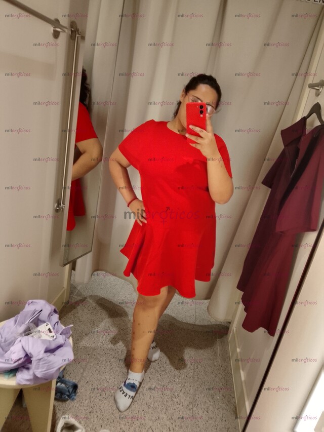 FOTOS DE GORDITA SABROSA DISPUESTA A COMPLACER TUS DESEOS Y FANTASÍAS SEXUALES