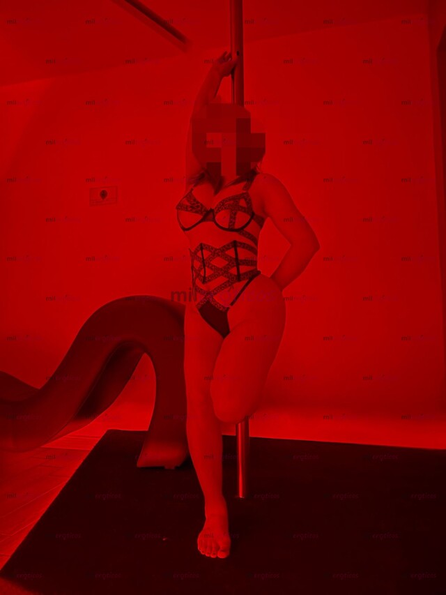 FOTOS DE RICA NENA ESTRECHITA, NUEVA EN EL AMBIENTE