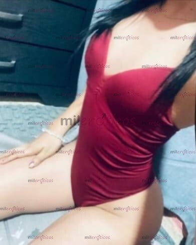 FOTOS DE DISPONIBLE PARA OFRECERTE MOMENTOS LLENOS DE DESEO Y ENERGÍA