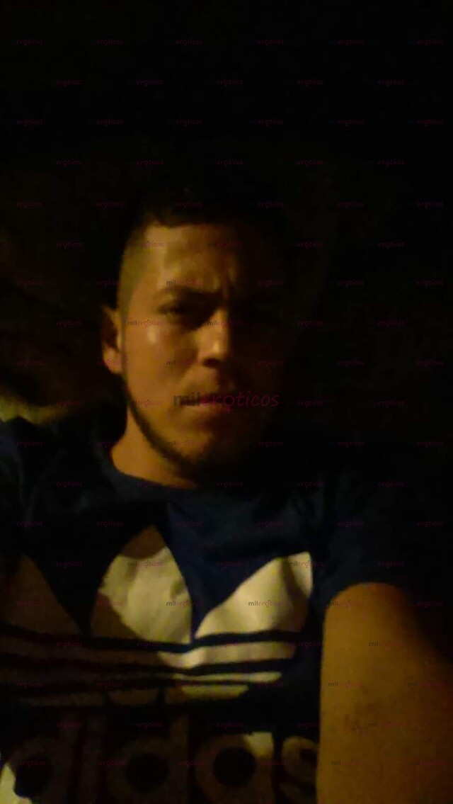 FOTOS DE GIGOLO DE LUJO PARA MUJERES EXIGENTES, QUE BUSCAN DISCRECIÓN Y EXCLUSIVIDAD