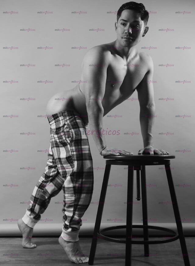 FOTOS DE ENERGÍA FEMENINA QUE SEDUCE, LENCERÍA Y CONEXIÓN REAL.