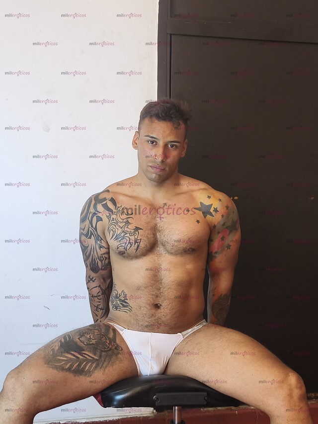 FOTOS DE EXTRANJERO EXTROVERTIDO CALIENTE BIEN DISPUESTO A COMPLACERTE