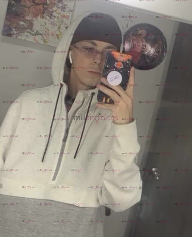 FOTOS DE SOY UN CHICO ATENTO, EDUCADO Y CON EXCELENTE ACTITUD. ME GUSTA BRINDAR ALGO RICO