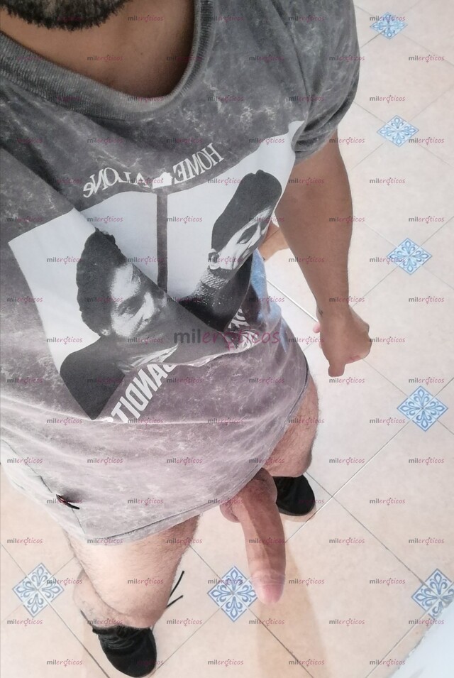 FOTOS DE BISEXUAL FUERA DEL AMBIENTE SOLO PERSONAS DISCRETAS