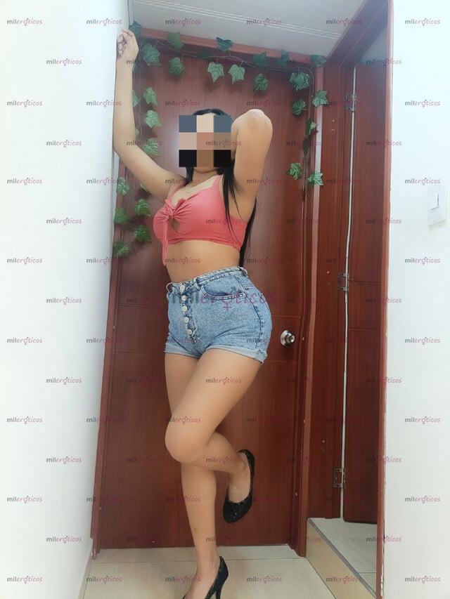 FOTOS DE JENNIFER PERRITA CALIENTE VEN Y TE CHUPO ESA VERGA EN 69 ROMPERME EL CULO