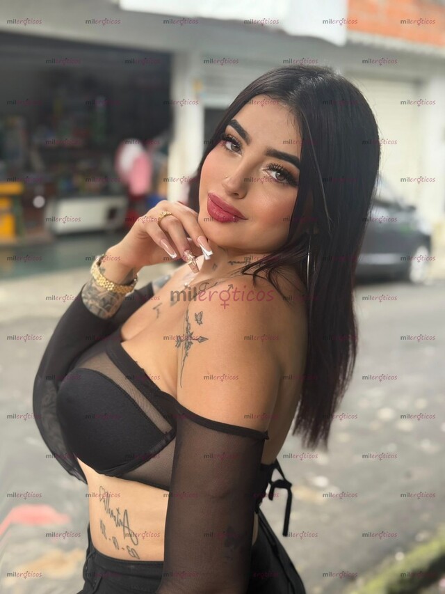 FOTOS DE SOY UNA CHICA ATREVIDA HERMOSA TATUADA TENGO 22 AÑOS DESCOMPLICADA