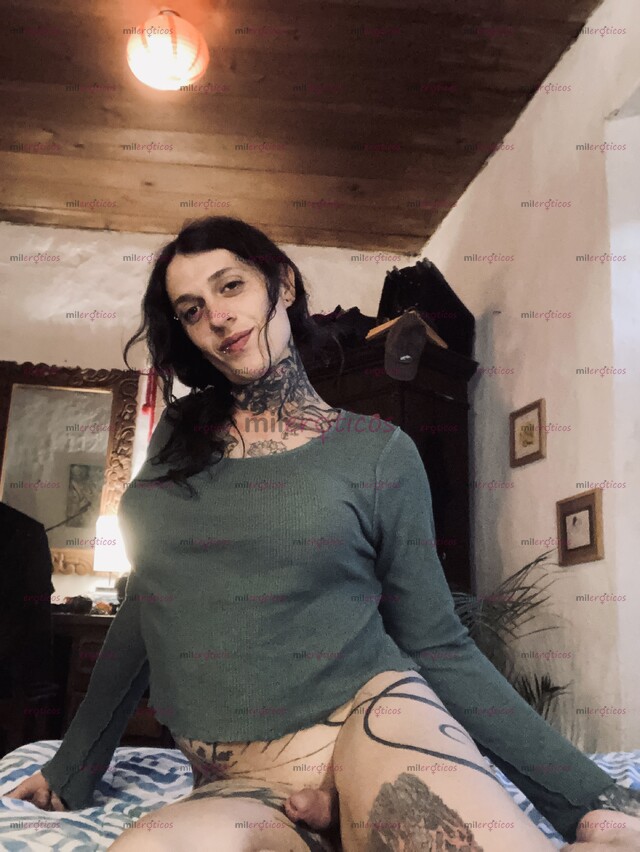 FOTOS DE NENITA DOTADA CACHONDA Y CALIENTITA PARA TI