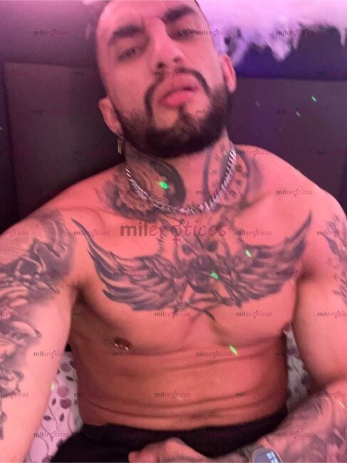 FOTOS DE ALADIN, FRÓTAME LA VERGA Y TE CUMPLO TUS DESEOS