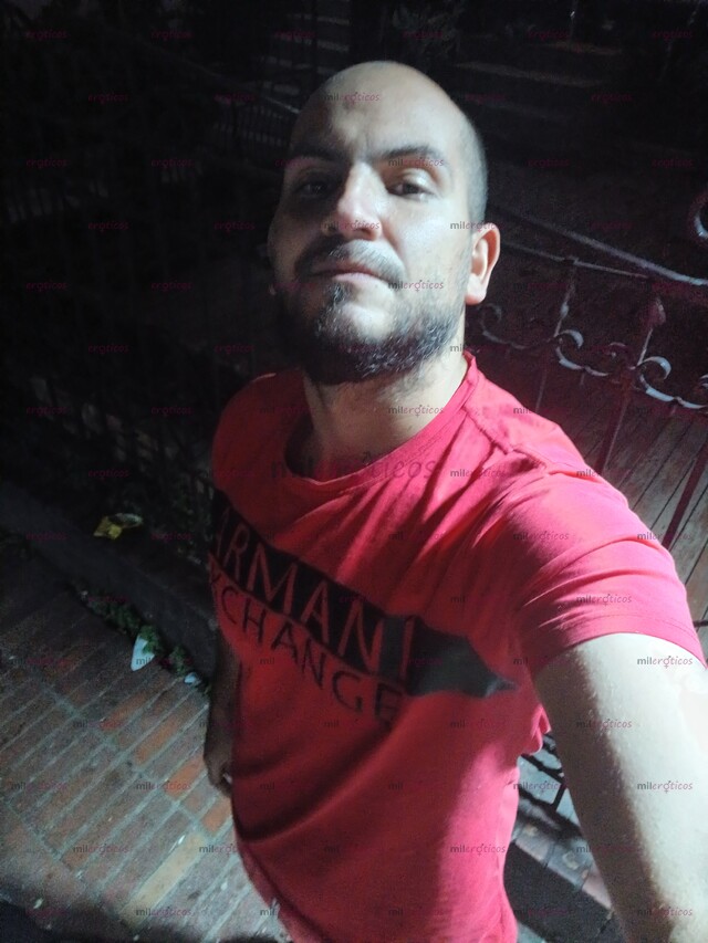 FOTOS DE EDUARDO. MACHO ACTIVO21. SERIO Y VARONIL