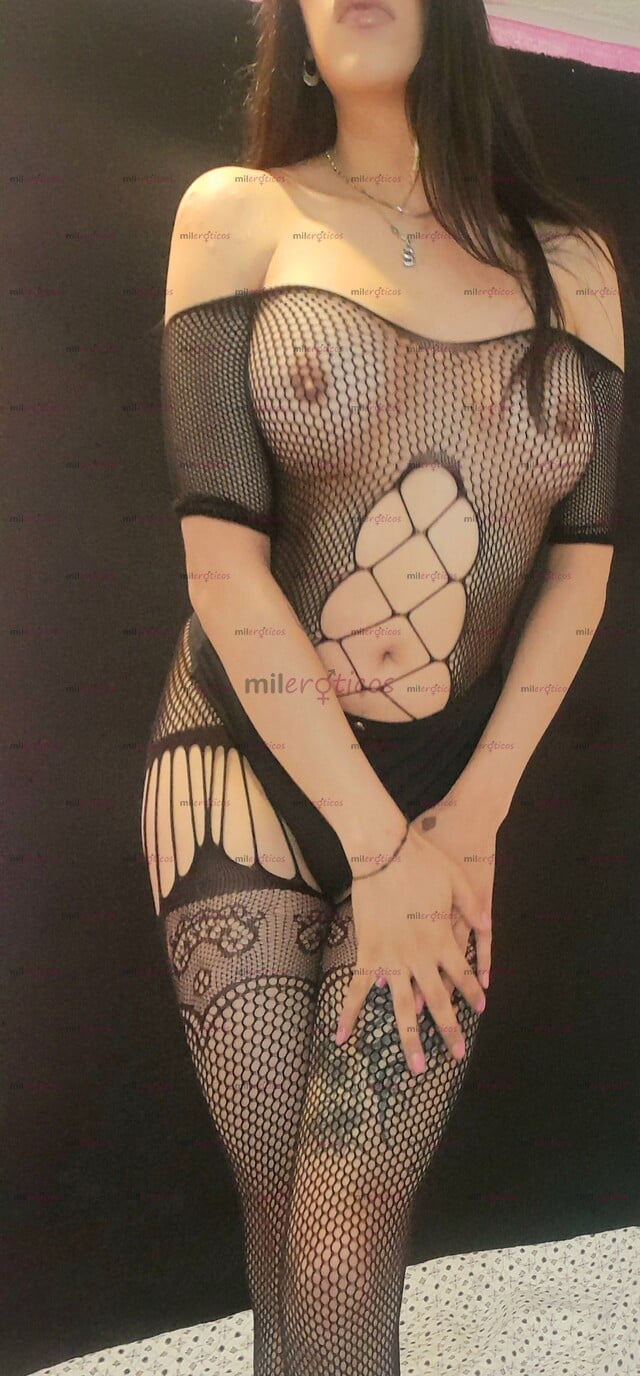 FOTOS DE SEXI, LINDA, FEMENINA Y MUY COMPLACIENTE NENA TRANS; DISFRUTAME