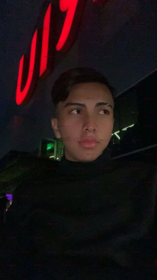 FOTOS DE HOLA QUÉ TAL MI NOMBRE ES DIEGO UN NENE GUAPO DE 18 AÑOS