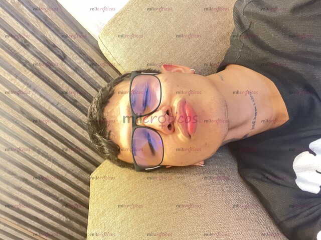 FOTOS DE JOVEN DE BUENA VERGA HAGO DOMICILIO ESCRÍBEME