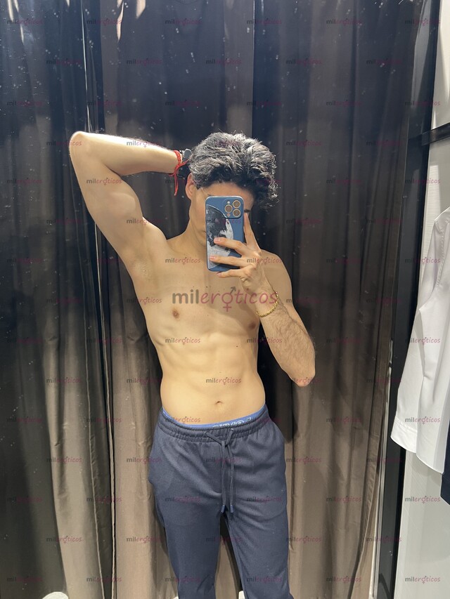 FOTOS DE FLACO DE 1.80 CALIENTE, SENSUAL, CARITA Y EDUCADO.